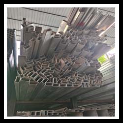 Hot Dip Galvanized Pipe Stockiest